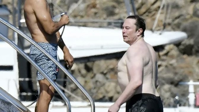Is Elon Musk have the best physique in the world?