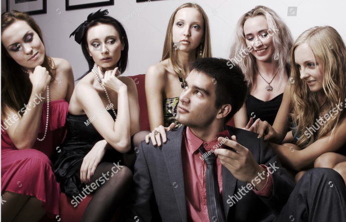 Why if a woman has bad experiences with men it’s said she’s picking wrong men but if a man has bad experiences with women it means ALL women are bad?