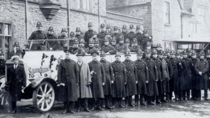 Why don't the cops have the right to strike?