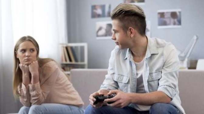 I'm starting to hate my relationship what should I do?