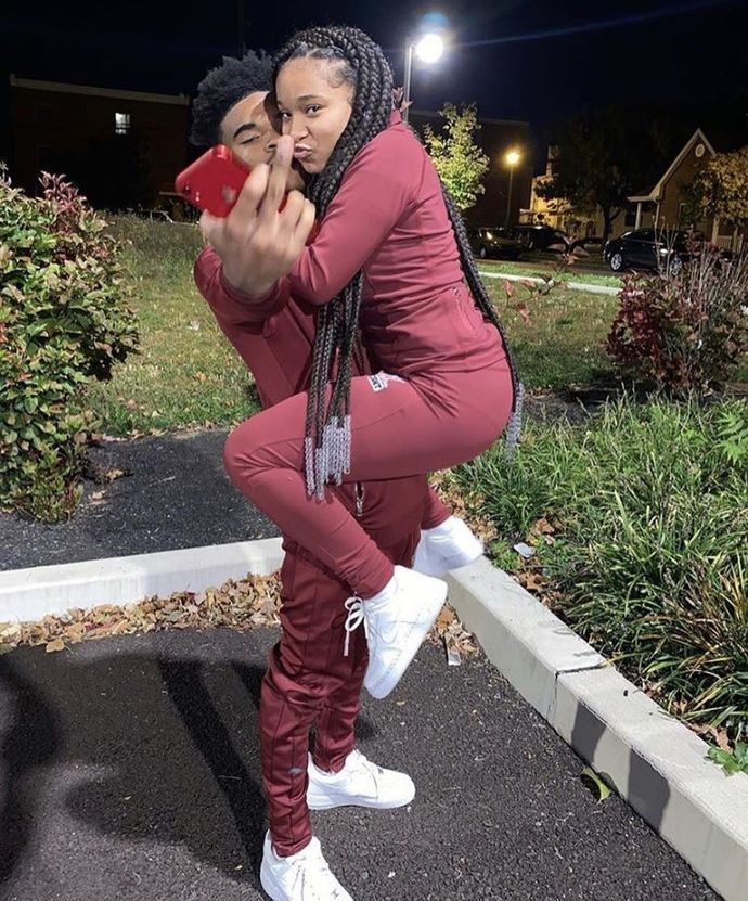 Men and Women would you consider dating a person who wanted to act and dress just like you?