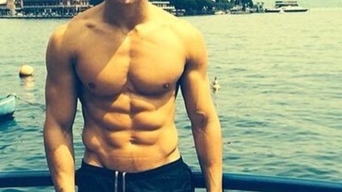 Do muscles make a guy more attractive?