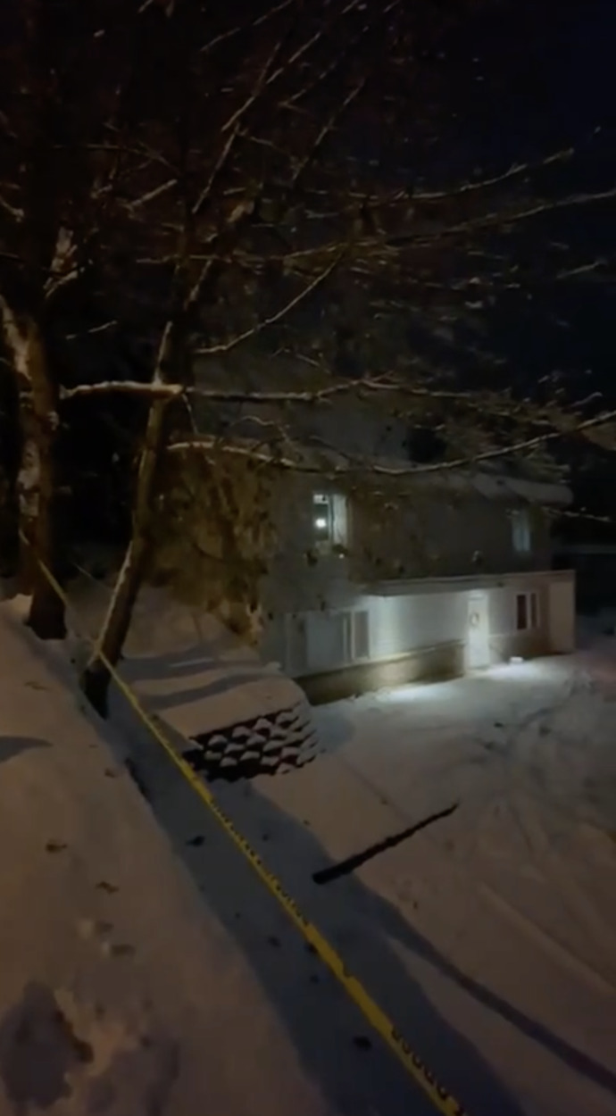 Would you stay a full weekend in this house?