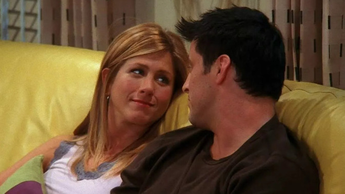 Is it possible to fall in love with two people at the same time?