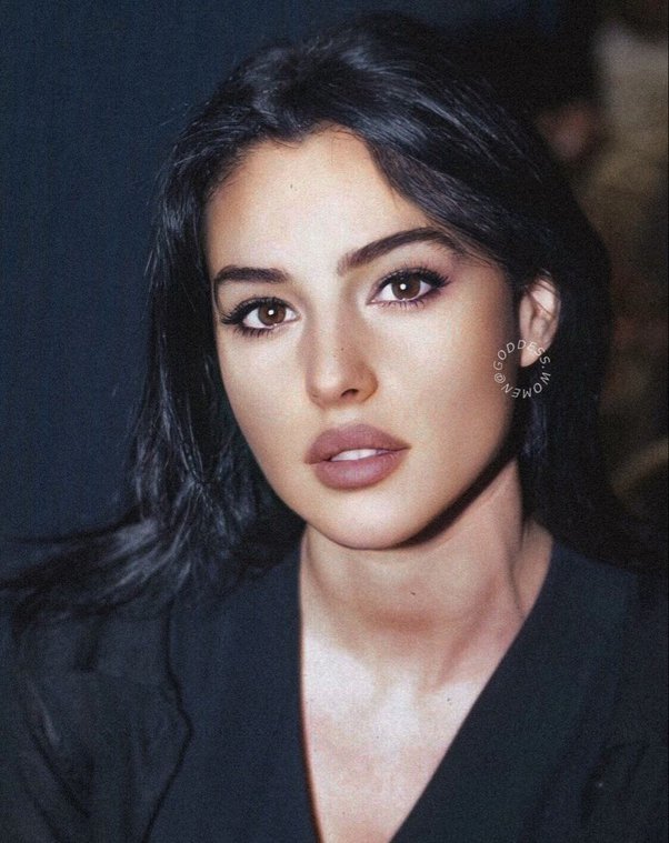 Guys, Who’s is prettier? Angelina Jolie, Pamela Anderson or Monica Bellucci?