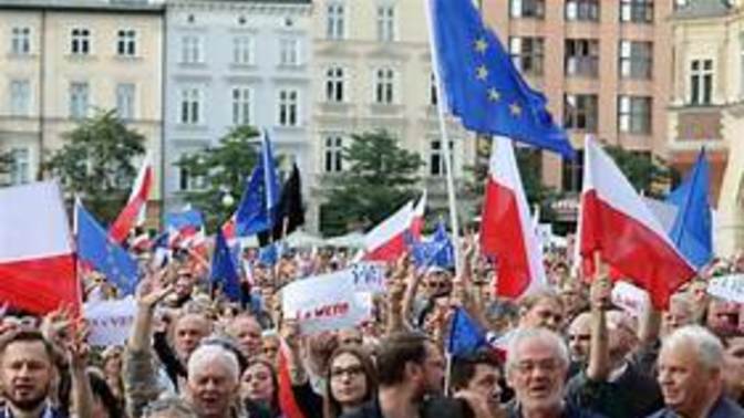 Should an acknowledgement speech of respect be given to the first nations peoples as the Traditional Owners of Europe be made every chance we get?