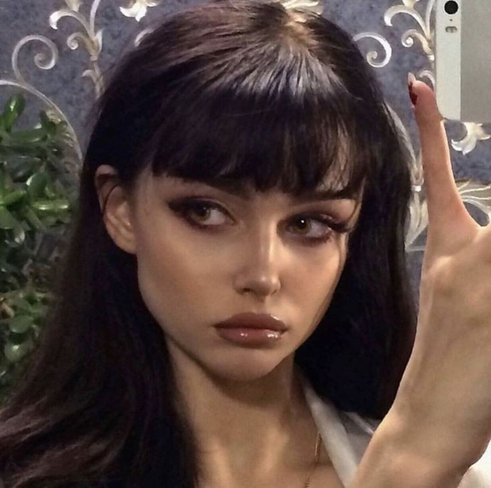 What makeup style do you like best?