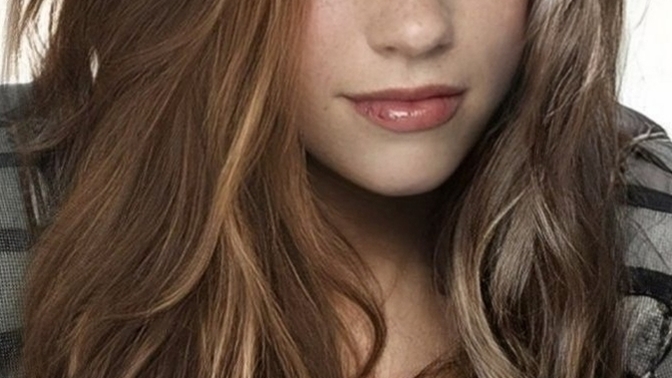 Was she celebrity material when younger, is she now, or is it too much make up?