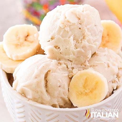 Can you lose weight just eating bananas and ice cream once a day and running a lot?