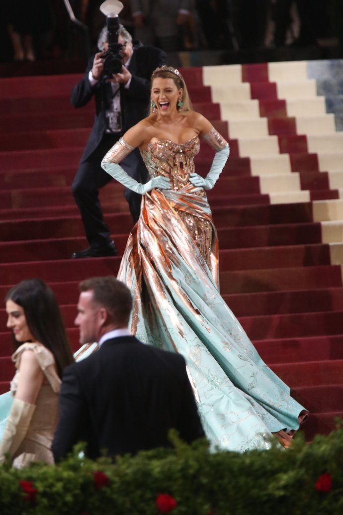 The most influential fashion moment of 2022 belongs to Blake Lively! Do you agree and would you wear this sparkly dress?