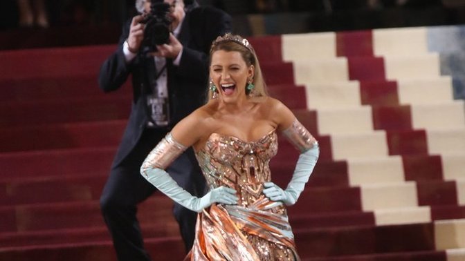 The most influential fashion moment of 2022 belongs to Blake Lively! Do you agree and would you wear this sparkly dress?