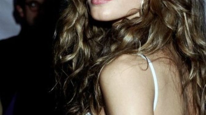 Guys, Who’s prettier, Gisele Bündchen or Kendall Jenner?
