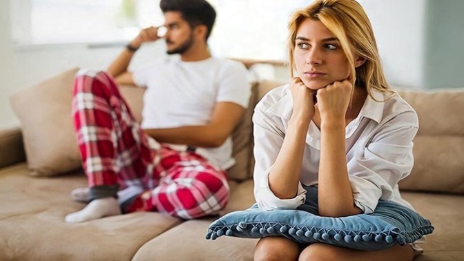 Turned off by how my boyfriend looks sometimes, why can’t he make an effort?