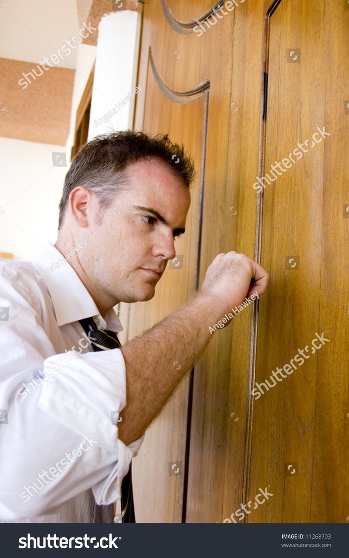 Girlfriend ghosting! Should I go to her house?