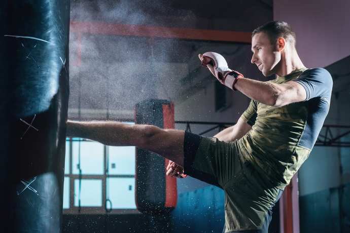 Advice: Should I return to the gym in 2023? If so, which one should I go to?