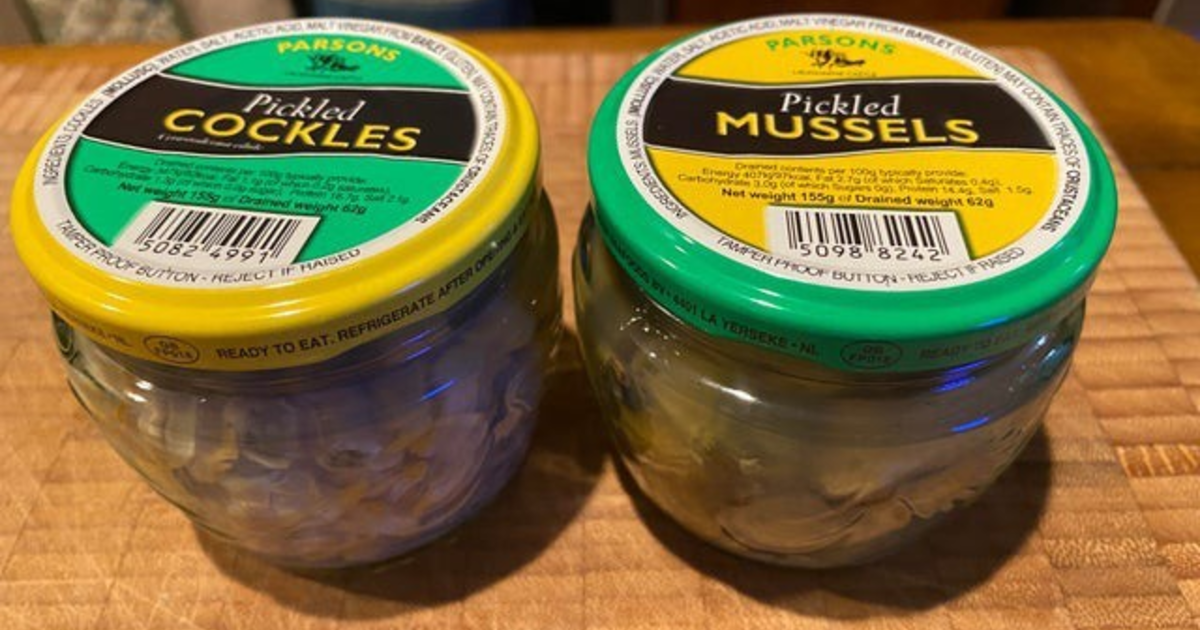 Why did they stop selling pickled shellfish in pubs? GirlsAskGuys