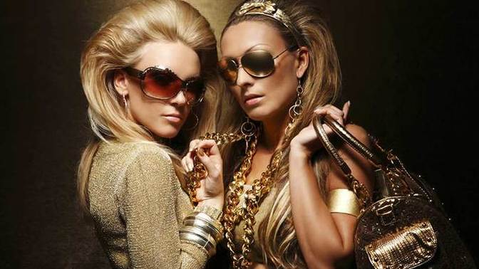 Why can gold diggers never figure out it's their own fault they’re single?