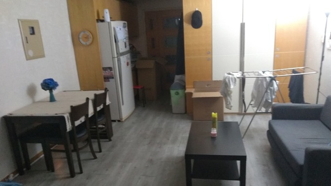 Which one of these previous apartments of mine seems the most interesting to you?