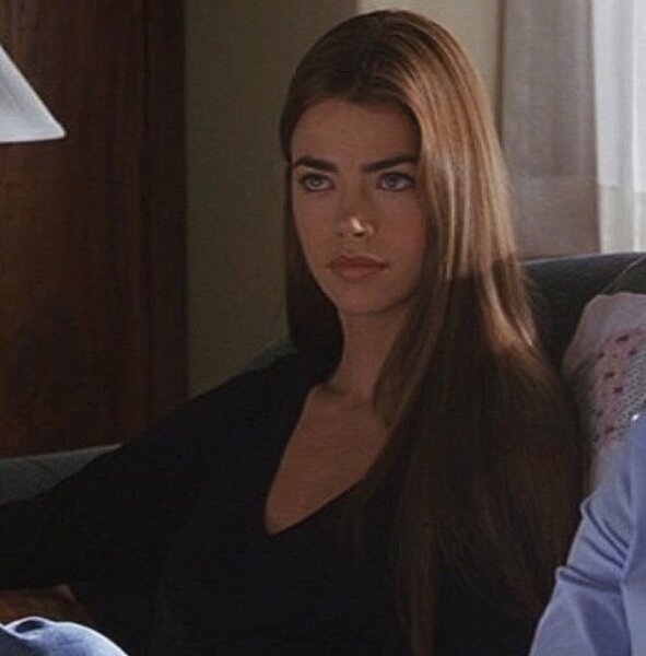 Guys, Who was prettier: Angelina Jolie or Denise Richards?
