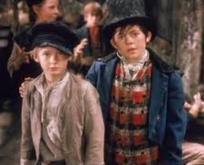 who likes the old oliver movie ??