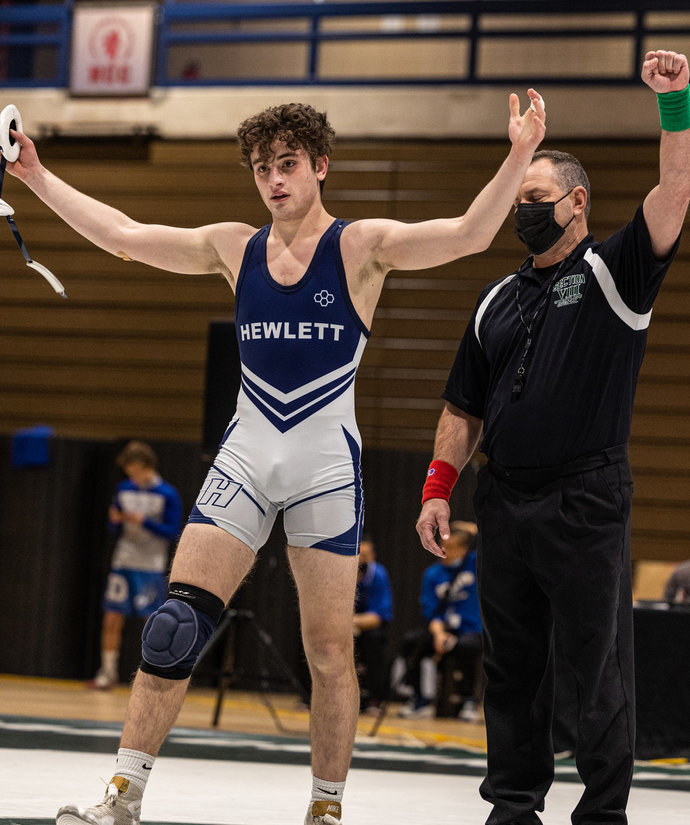 What should the uniform be for wrestling?