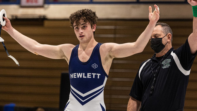 What should the uniform be for wrestling?