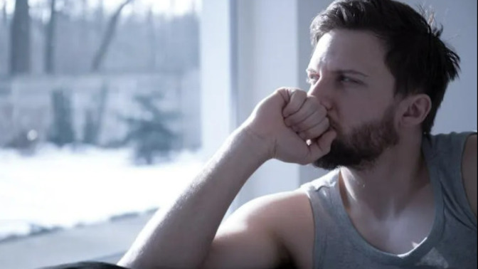 What would guys do when they fall for a woman in long distance?