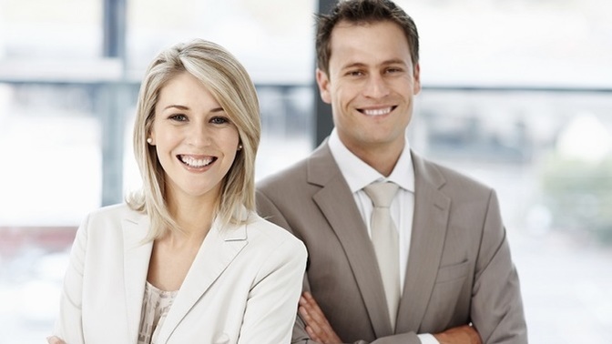 Agree or Disagree: A handsome single man in his 30's is an eligible bachelor. A pretty single woman in her 30's is... what's wrong with her?