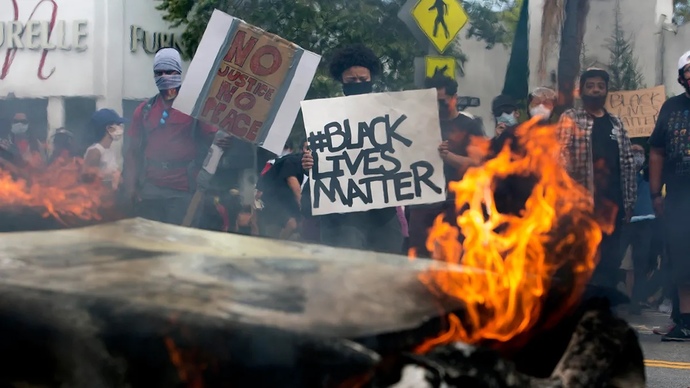 What was worse between January 6th and the 2020 BLM riots?