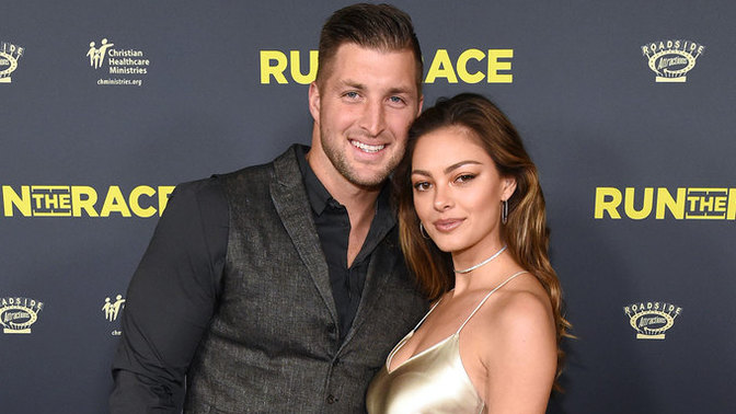 Is tim tebow a 10/10?