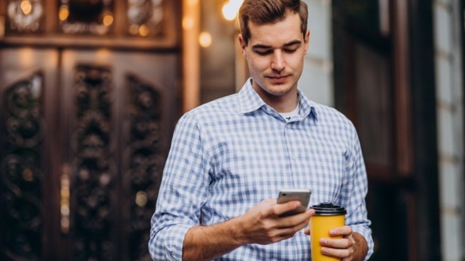 Do people use online dating out of desperation?