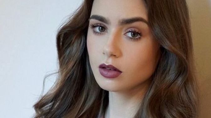 What would you rate this British actress out of 10 based on looks?