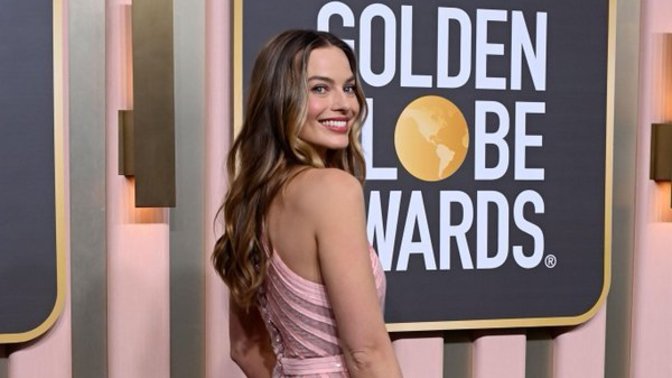 The Golden Globe Awards 2023 were handed out at Tuesday night. Who do you think is the most stylish person on the red carpet this year?