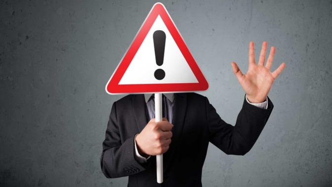 If someone tells you they’re toxic and have red flags, would you take that as a warning?