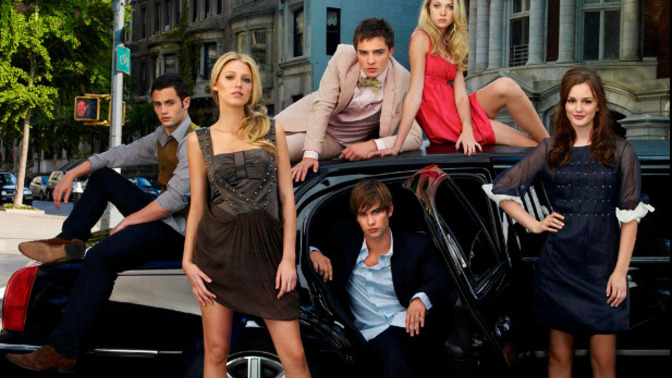 Would you recommend Gossip girl (2007)?