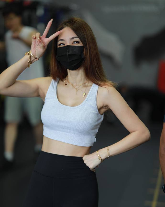 为您的图片添加标题……
