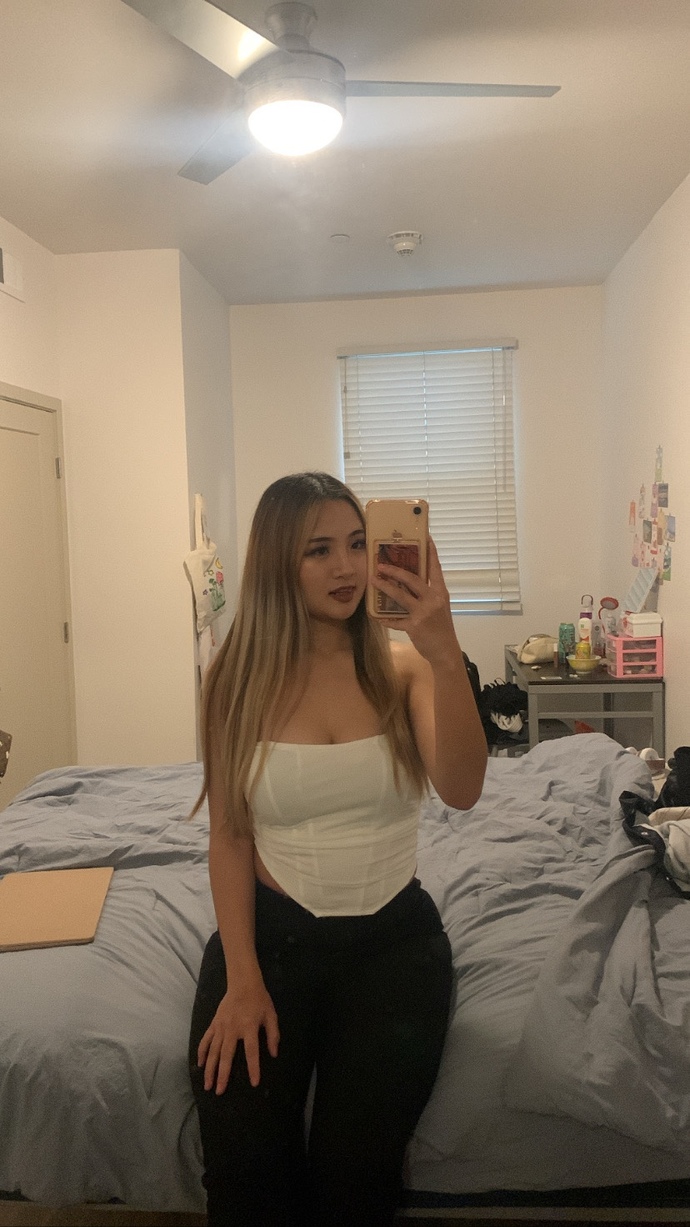 Is this top cute for a date?