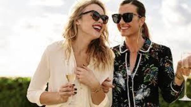 Can an upperclass snob fall for someone from a middle class or poor background?