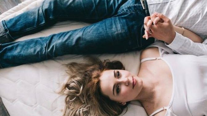 What are the pros and cons of being with or dating someone who doesn't like sex?