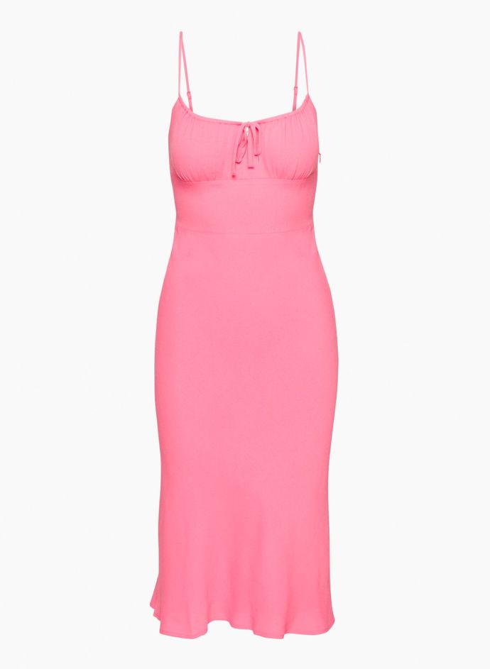What color of this dress would suit pale skin and platinum hair the most?