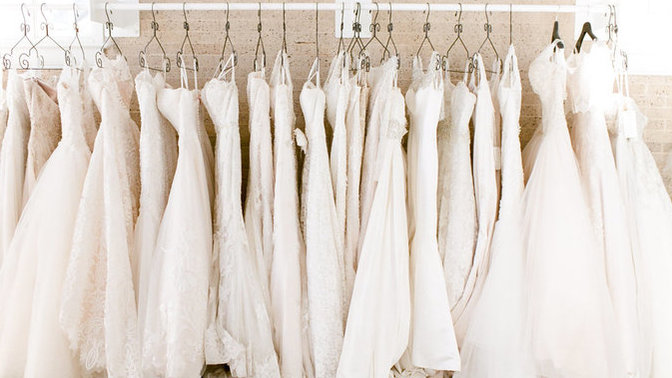 What should I wear on my wedding day?
