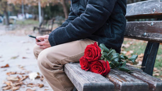 We dated three times, we planned a fourth date, but it seems like she's ghosting me. any advice?