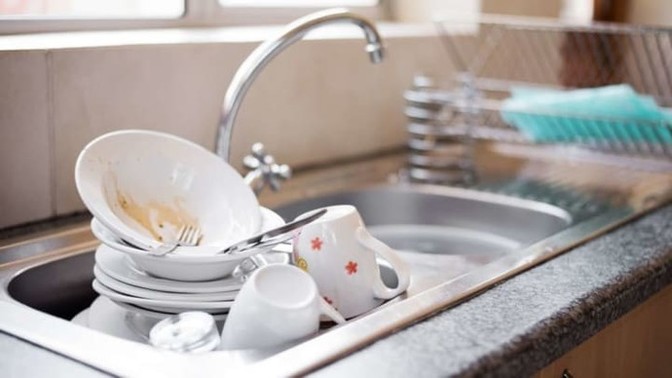 Be honest, when do you do the dishes?