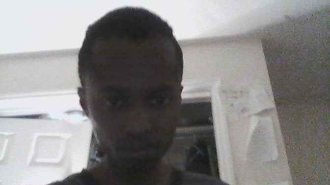 Does my forehead look overly big to you?