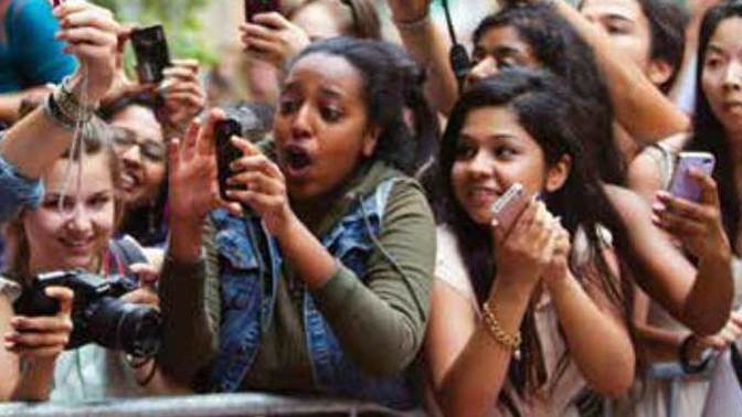 Why some fans worship and are obsessed with celebrities?