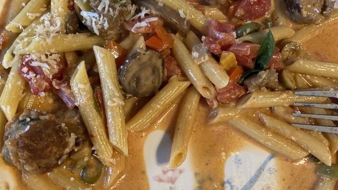 Do you like Italian sausage pasta with creamy tomato sauce?