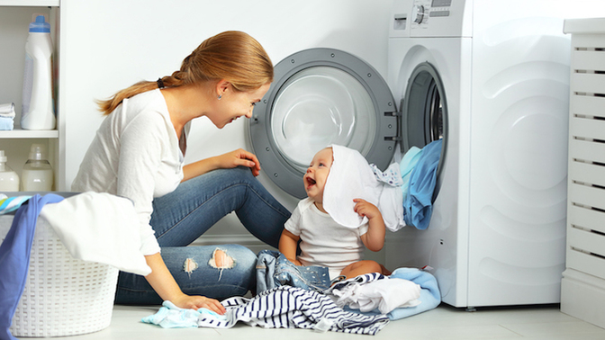 Do you believe that being a stay at home mom is a "luxury" and not a real jobb?