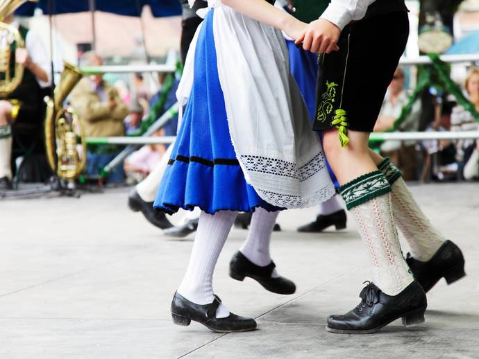Can German people dance?
