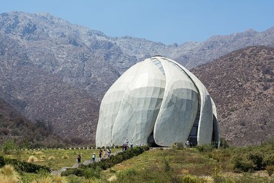 Arent Baháʼí temples very beautiful 😍?