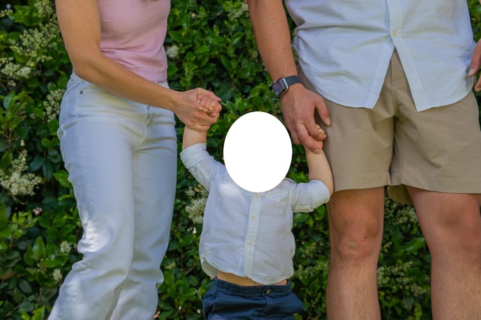 Heres the 32 year old in question with his lovely wife and child... censored of course.